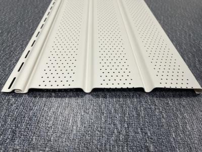Chine PVDF UPVC Soffit Board Couleur blanche Classe 1 Composite Soffit Board à vendre