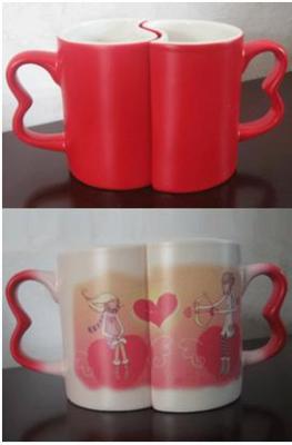 China Sublimation Full color Changing Lover's Red Mug for sale