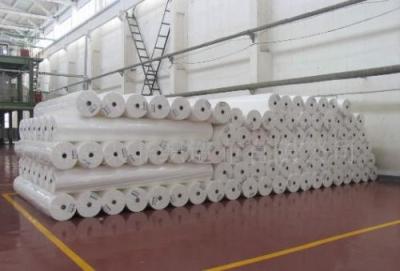 China Fabricantes no tejidos soplados derretimiento azul médico de la tela del polipropileno en venta
