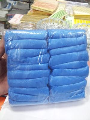 China Azul descartável feito sob encomenda da tampa da sapata do Cpe dos montantes de pano à venda
