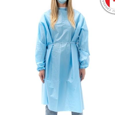 Chine Robes patientes blanches jetables en gros d'isolement de PPE pour l'hôpital à vendre