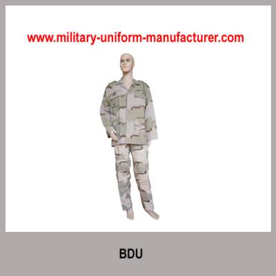 Chine Uniforme de robe militaire de bataille de camouflage de désert pour l'usage d'armée à vendre