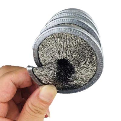 China Brush de resorte de la bobina de la espiral de hierro galvanizado Brush de la tubería industrial de pulido 45mm en venta