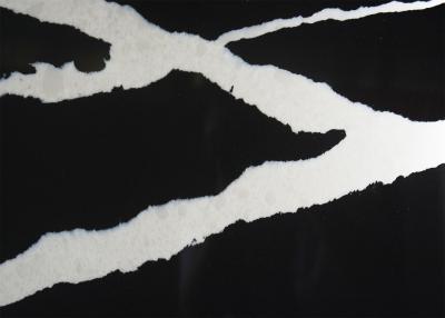 China Schwarzes ausgeführte Quarz-Stein-polierte Oberflächen beendeten 6,5 Mohs die Härte zu verkaufen