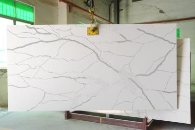 China Scratch Resistant Grey Veined   Calacatta Quartz Stone Building Materials for sale