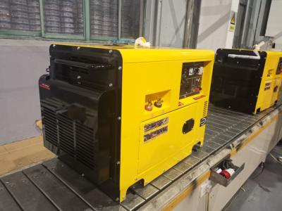 Chine Générateur de soudeur à petit diesel jaune 50 Hz 60 Hz à vendre