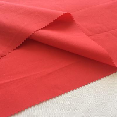 Chine Tissu en spandex en coton polyester de style poplin Nombre de fils 45*45 à vendre