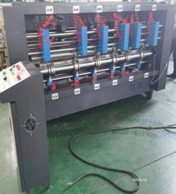 Китай Semi автоматическая продукция рифленого картона машины бомбардира Slitter продается