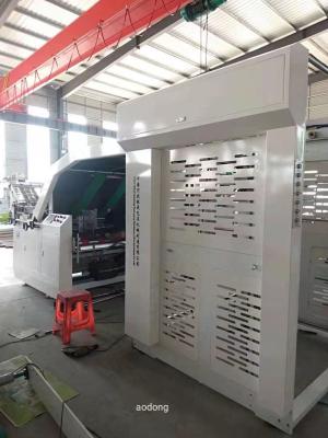 Китай Semi автоматическая машина для производства бумажных ламинатов 90pcs/Min с отжимать ролика подвеса продается