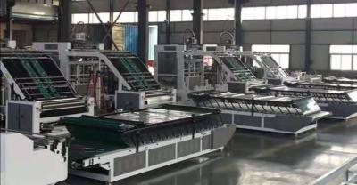 Китай Машина для производства бумажных ламинатов 153m/Min каннелюры коробки автоматическая с мотором сервопривода продается