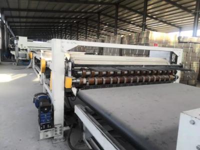 China 5 capas 2200m m 380v utilizaron la máquina acanalada de la fabricación de cajas en venta