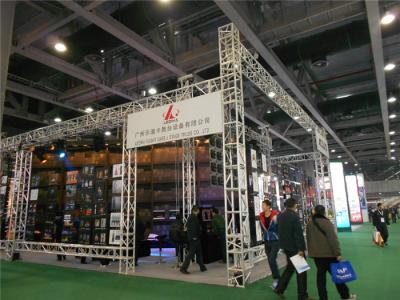 중국 체육관 알루미늄 상자 트러스 놀이쇠 무역 박람회 부스 큰 무거운 적재 450x600 mm 판매용