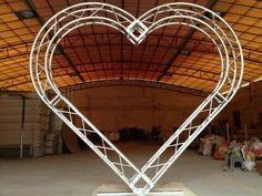 China Pink / White Circular Wedding Truss Spigot Heart Shaped 4 - 6 parts for sale