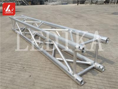 China Aluminum Spigot Durable Box Truss System 12m - 30m Span For Indoor Activities for sale