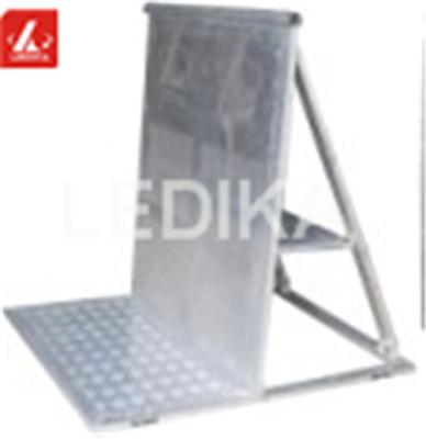 China Square Folding Metal Crowd Control Barrier Fence Barricade System 30 KG Weight for sale