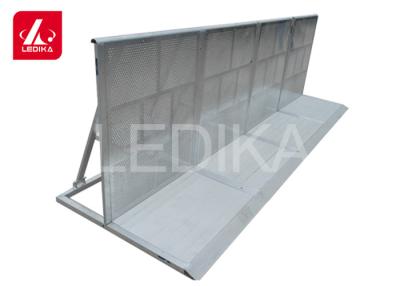China Road Crowd Control Steel Shelter Folding Barrier For Block Corner Event for sale