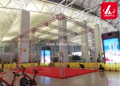 China 290*290MM Aluminium Box Truss System For Stage Activities for sale