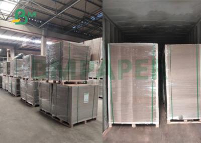 Chine Straw Board Grade adapté aux besoins du client écologique A 120 * 90cm étanches à l'humidité à vendre