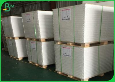 Chine Aperçu gratuit du papier d'art de lustre de C2S 100gsm 115gsm 157gsm 180gsm 200gsm disponible à vendre