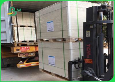 Chine Le PE de FSC a enduit papier d'emballage 200gsm + 15gr petit pain du PE 70cm pour l'emballage de nourriture à vendre