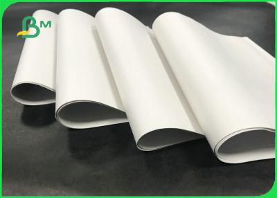 China Virgin Wood Pulp 610mm 860mm 45gsm 48gsm 50gsm Newsprint Paper For Newspaper for sale
