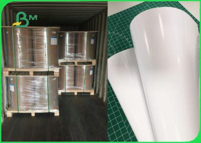 China Jumbo Roll 135gsm Glossy Coated Couche Paper For Printing 610MM 760MM 860MM for sale