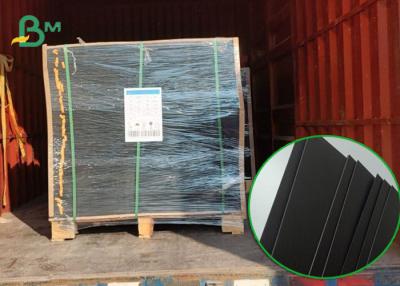 Chine Pliez la résistance le papier que noir de carton couvre la taille A4 avec Jet Black à vendre