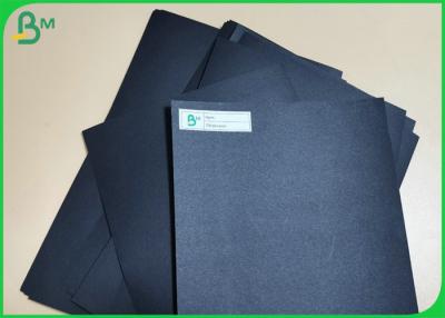 China Recyclable 250gsm 300gsm Matte Black Paper Board Sheets for Gift Packaging for sale