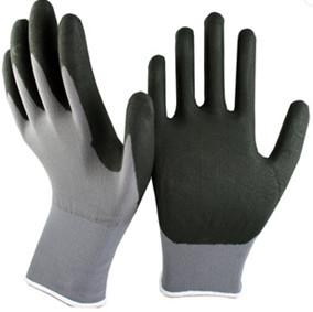 China SAFETY Industrial Black Nitrile Glove 13 Gauge Knitted Grey Nylon Coated for sale