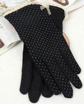 China Fashion Anti Slip Female Driving Gloves Pure Cotton Anti Uv Short Thin Sunscreen for sale