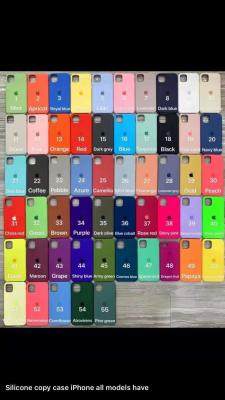 中国 耐震性の柔らかいiPhone 12の本物の液体のシリコーンの箱60色 販売のため