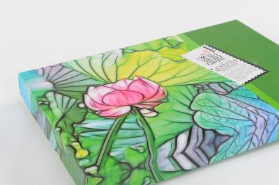China Beautiful Appearance Flat Pack Cardboard Gift Boxes Business Gift Packaging for sale