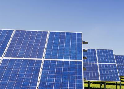 China 400 vatios eficacia alta monocristalina del panel solar de 12 voltios para la carga de batería en venta