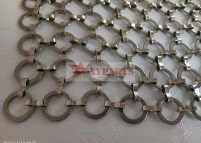 China Cortina de malha de anel de metal com gancho S arquitetônica para divisória interna à venda