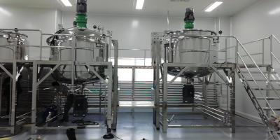 China Indústria Linha de produção química Tanque de mistura química de velocidade ajustável à venda