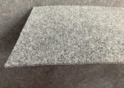China Poliéster no tejido gris del color sentido para fonoabsorbente interior del coche en venta