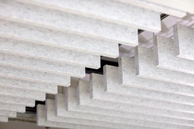 Китай Приостанавливанный потолок минерального волокна акустический озадачивает Eco дружелюбное продается