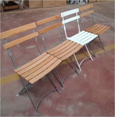 China Outdoor garden restaurant furniture steel folding chair X shape wood slat chair for sale