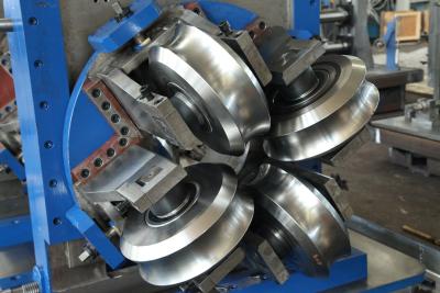中国 つや出しの鋼鉄ボール ミル機械、構造のための機械を形作るロール 販売のため
