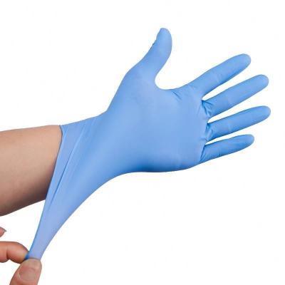 China Las cajas disponibles de los proveedores de los guantes del nitrilo del examen médico pulverizan el fabricante médico azul negro libre de los guantes del nitrilo en venta