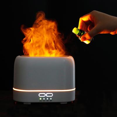 China 200ml Water Tank Flame Aroma Diffuser Humidifier for sale
