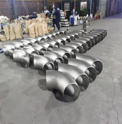 China el diámetro del codo DN300 del tubo sin soldadura de 3D EN10253 galvanizó el codo de acero en venta