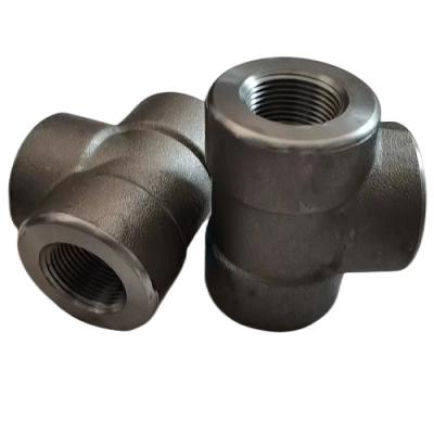 China Cs Ss 16 Inch JIS Steel Pipe Fittings High Pressure Forged Threaded Tee for sale