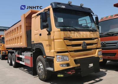 China Road Sweeper Snow Plow Pickup Truck Sinotruk Howo 371hp 300L for sale