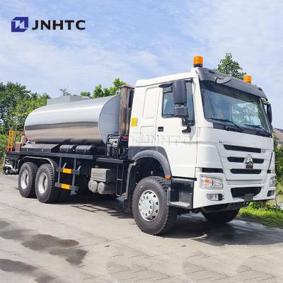 Китай HOWO Intelligent Bitumen Spreader Asphalt Spraying Equipment Trucks 6X4 336HP For Sale продается