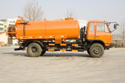 China La succión de las aguas residuales de 266 HP acarrea 6 el ³ anaranjado del cuerpo 3-30m del tanque del camión de la eliminación de residuos de las ruedas en venta
