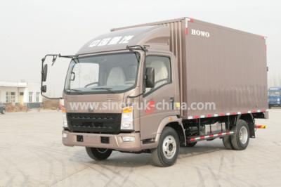 China 4x2 Euroii Howo 7000kg Refrigerated Box Truck With Yunnei Engine And 6 Triangle Tire for sale