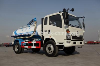 China HOWO 4×2 High Safety Suction Sewage Truck Overall Dimensions 6880×2330×2870 for sale