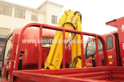 China Construction Light Duty Commercial Trucks / Light Cargo Truck With 3 Tons Crane for sale