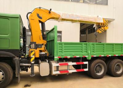 China 12T 6x4 Chassis Truck Mounted Boom Crane Of Sinotruk Howo7 Green Color for sale